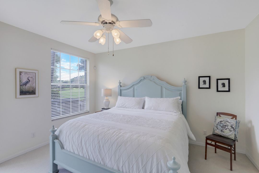 2140 Arielle Dr #407, Naples, FL 34109