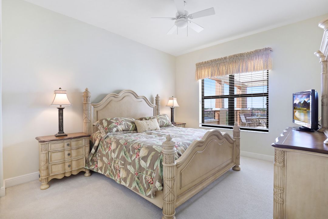 760 N Collier Blvd #404, Marco Island, FL 34145