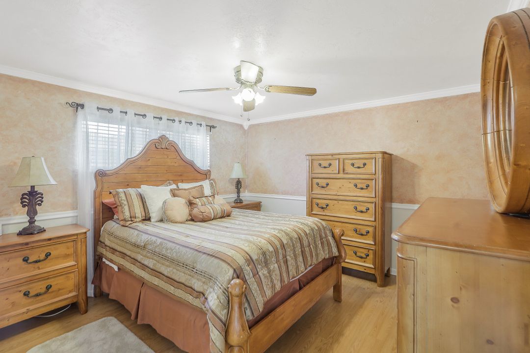 2929 SE 20th Ave, Cape Coral, FL 33904