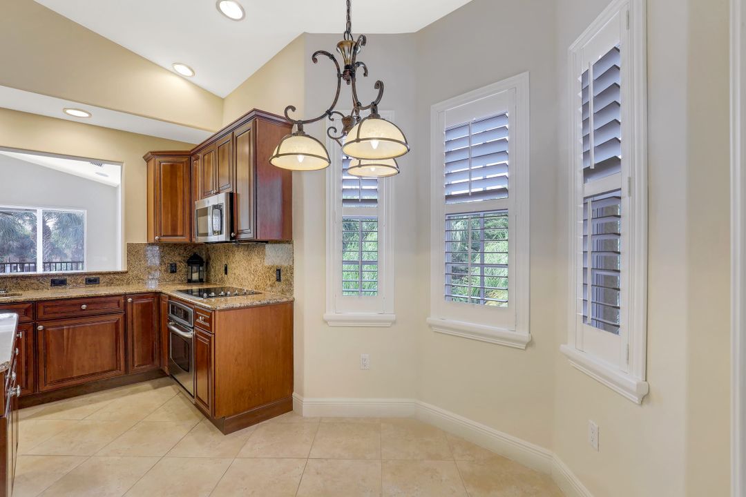 10560 Marino Ct #104, Miromar Lakes, FL 33913