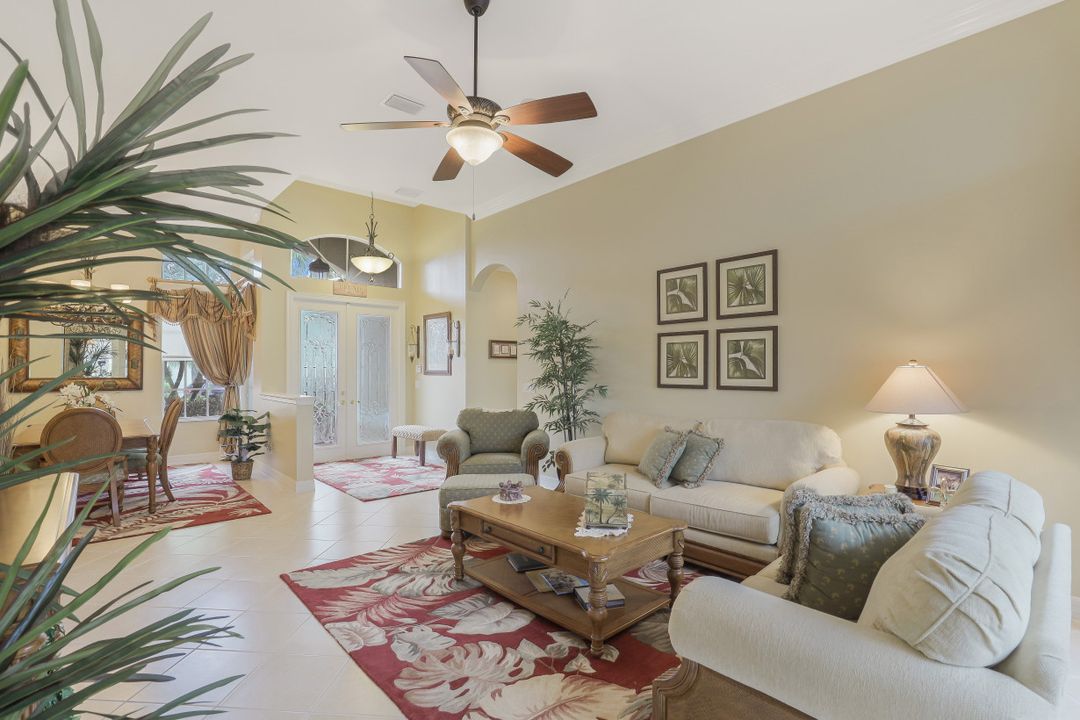 1818 Senegal Date Dr, Naples, FL 34119