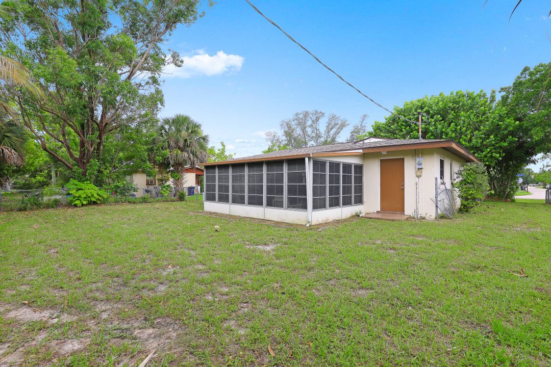 6665 E Tropicana Dr, Fort Myers, FL 33919