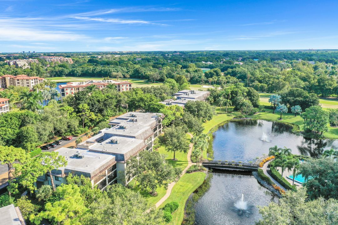 5964 Pelican Bay Blvd #431, Naples, FL 34108