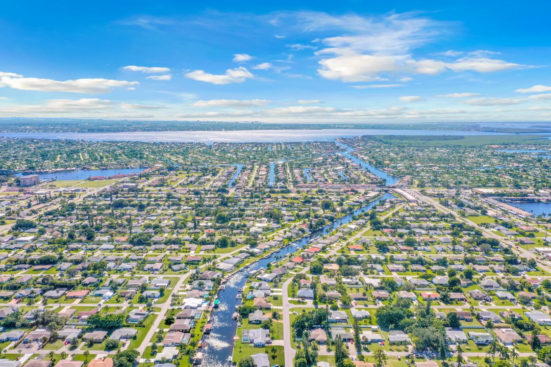 138 SE 40th St, Cape Coral, FL 33904