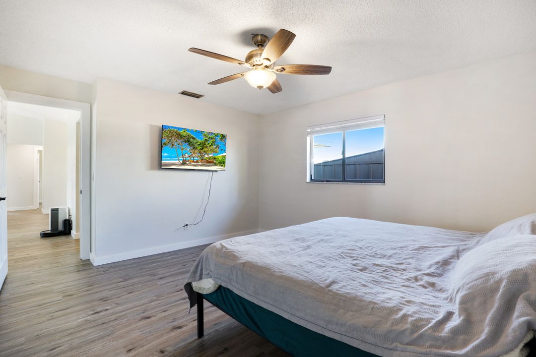 1303 SE 14th Terrace, Cape Coral, FL 33990