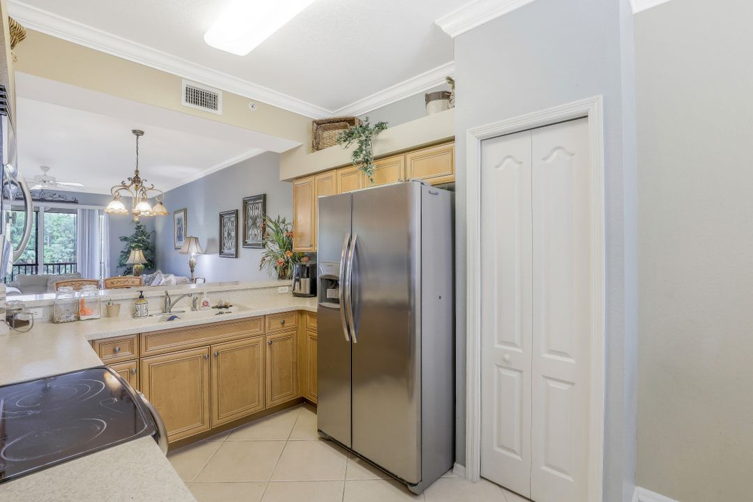 10307 Heritage Bay Blvd #1235, Naples, FL 34120