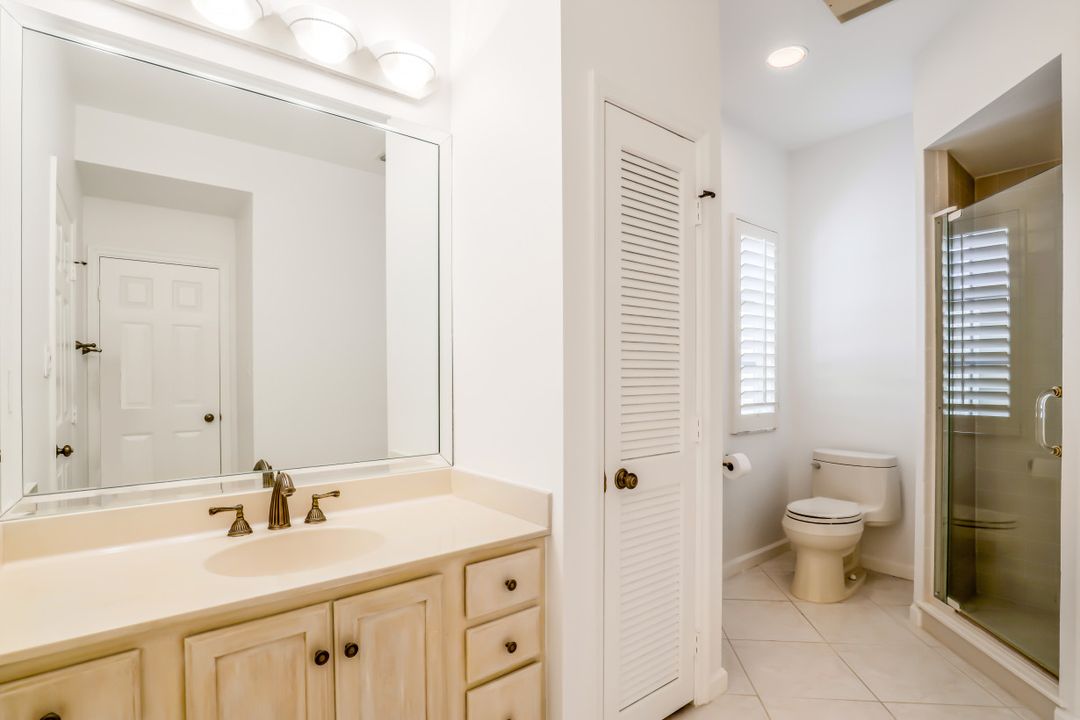 46 Golf Cottage Dr, Naples, FL 34105