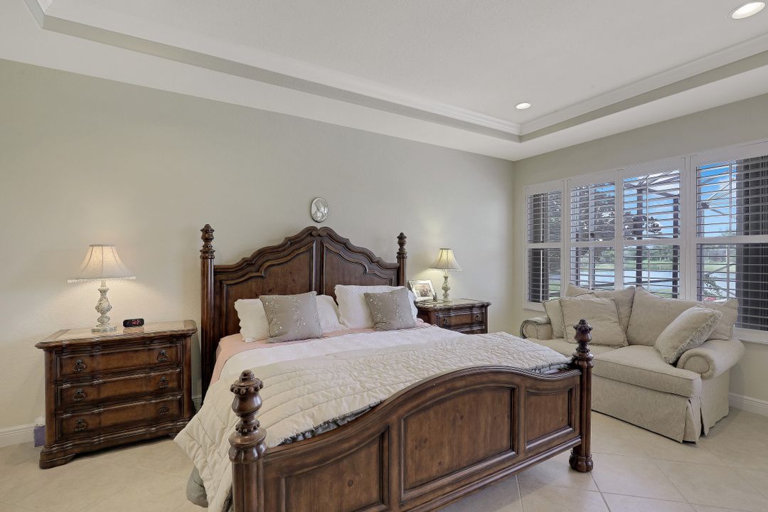 19440 Caladesi Dr, Fort Myers, FL 33967