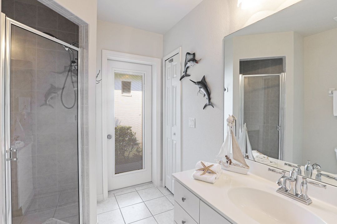 708 Seagrape Dr, Marco Island, FL 34145