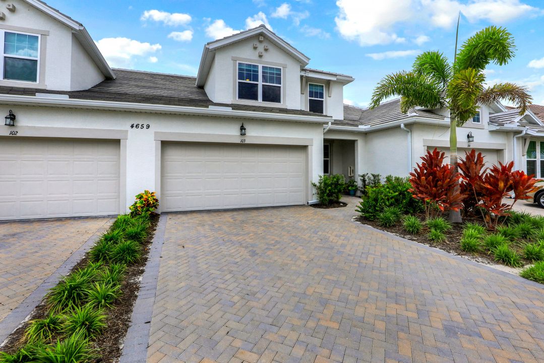 4659 Arboretum Cir #103, Naples, FL 34112