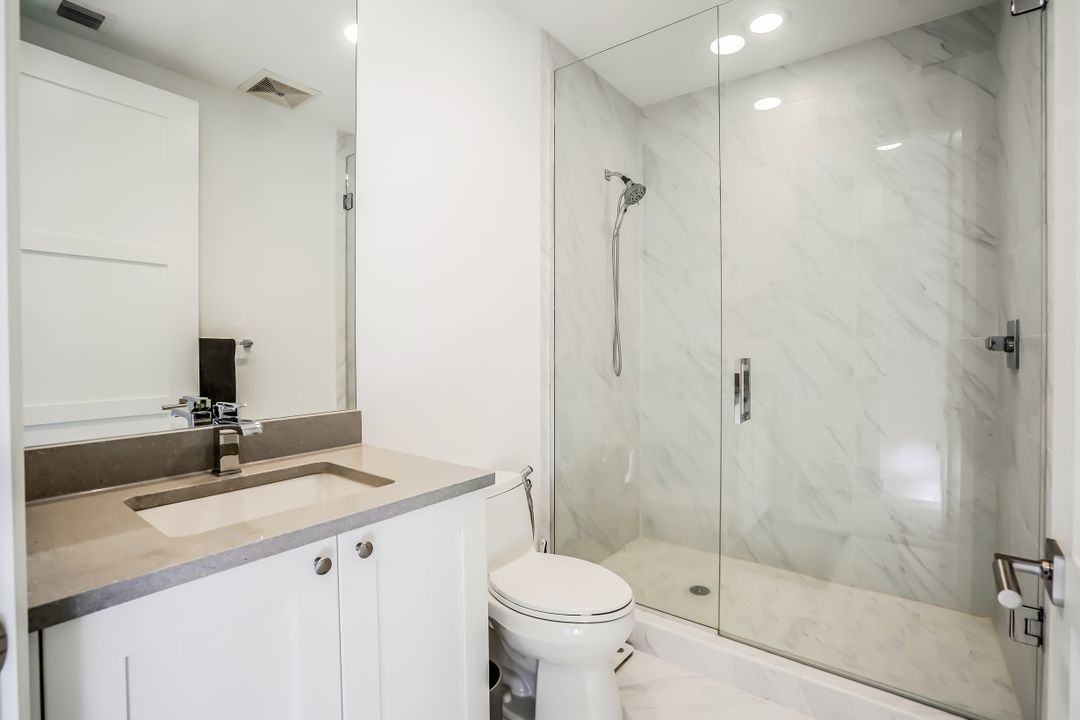 1035 3rd Ave S #105, Naples, FL 34102