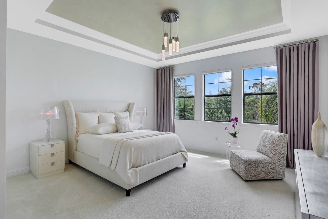 16390 Viansa Way #102, Naples, FL 34110