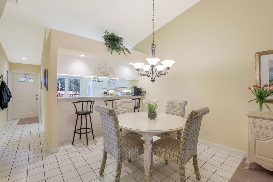 2305 Hidden Lake Dr #4, Naples, FL 34112