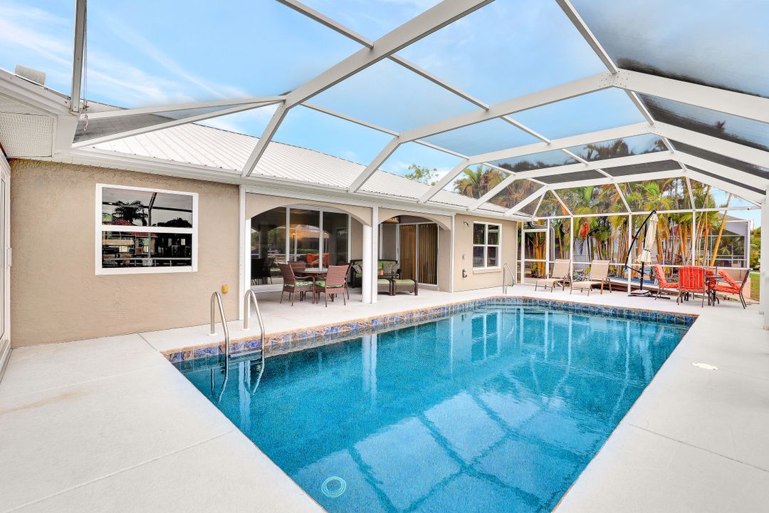 2130 SW 51st St, Cape Coral, FL 33914