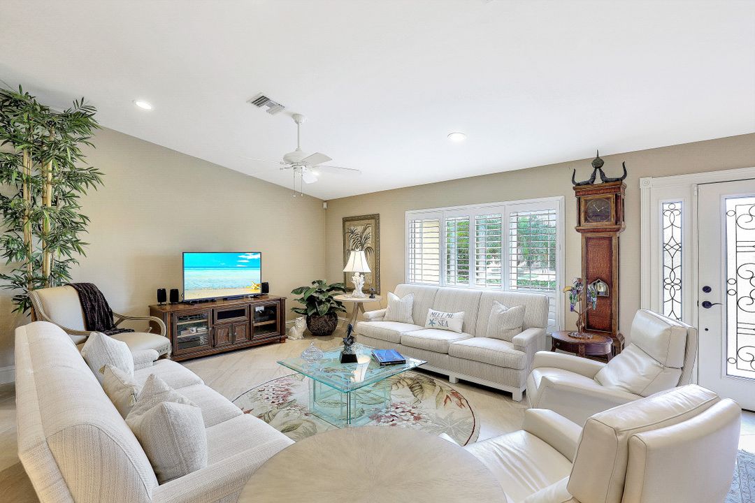 362 Bald Eagle Dr, Marco Island, FL 34145