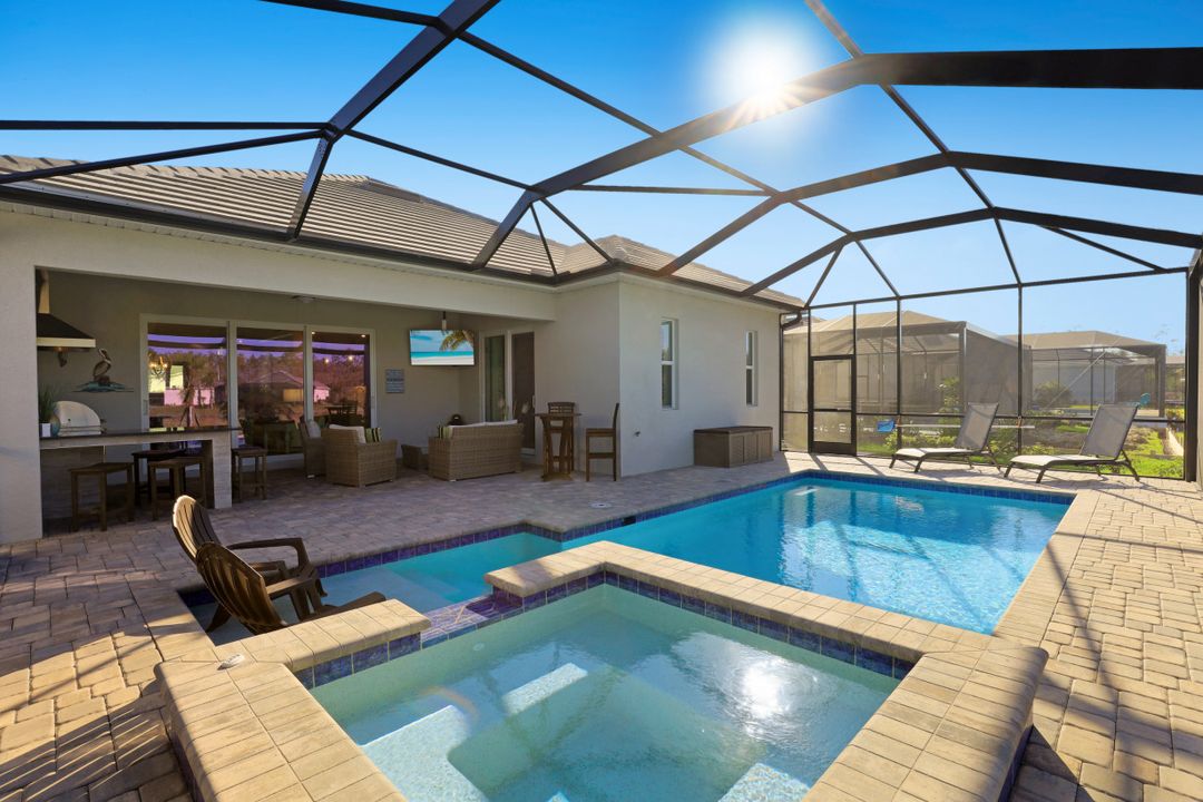 15254 Blue Bay Cir, Fort Myers, FL 33913