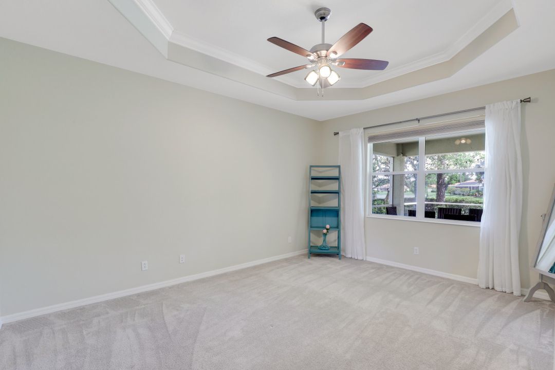 3738 Recreation Ln, Naples, FL 34116