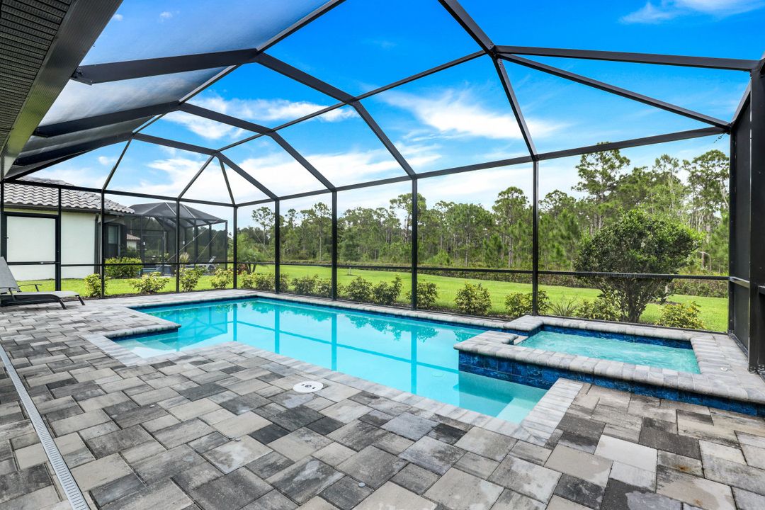 19595 Estero Pointe Ln, Fort Myers, FL 33908