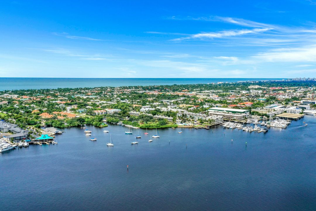 1400 Blue Point Ave #206, Naples, FL 34102