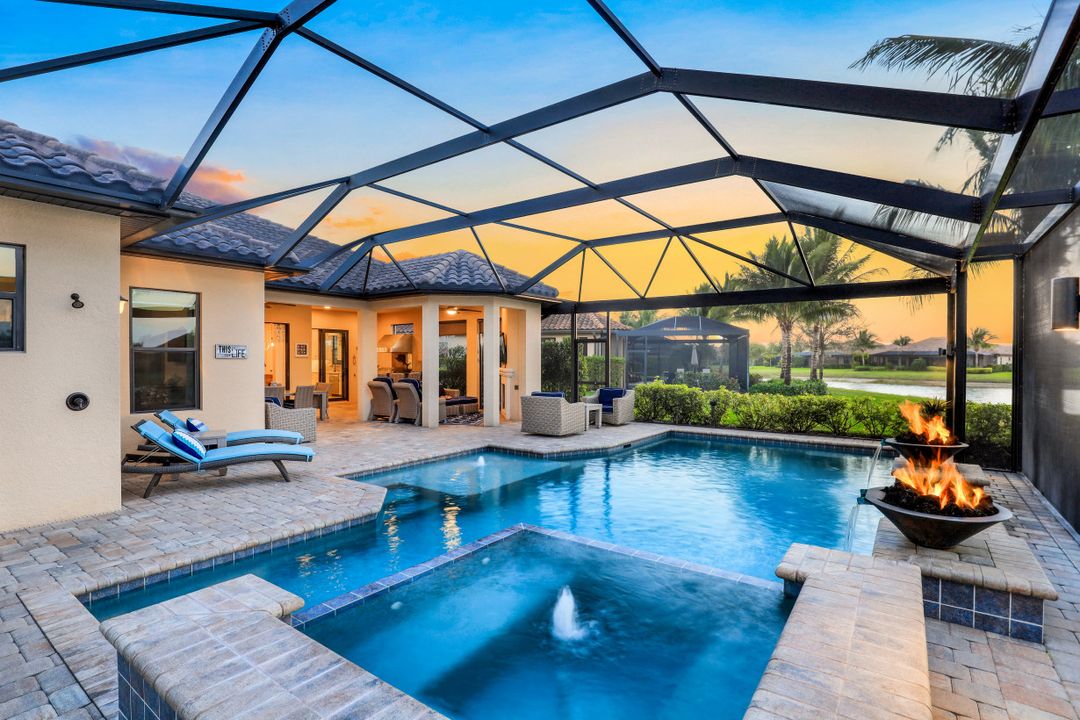 9524 Mussorie Ct, Naples, FL 34114