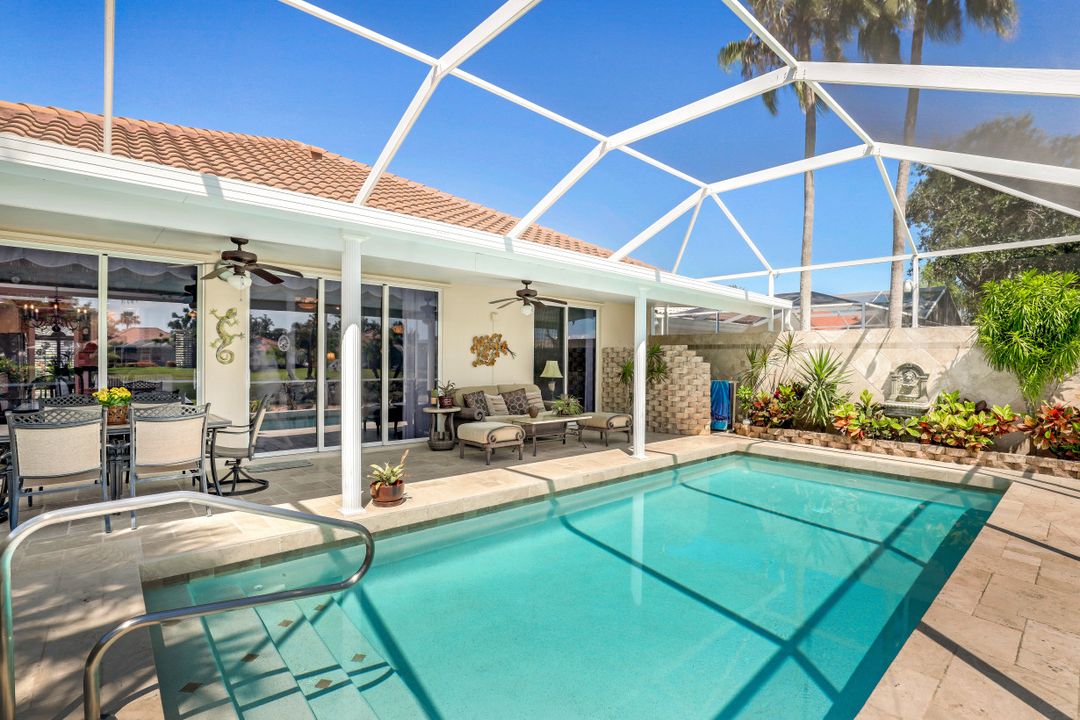 5981 Bermuda Ln, Naples, FL 34119