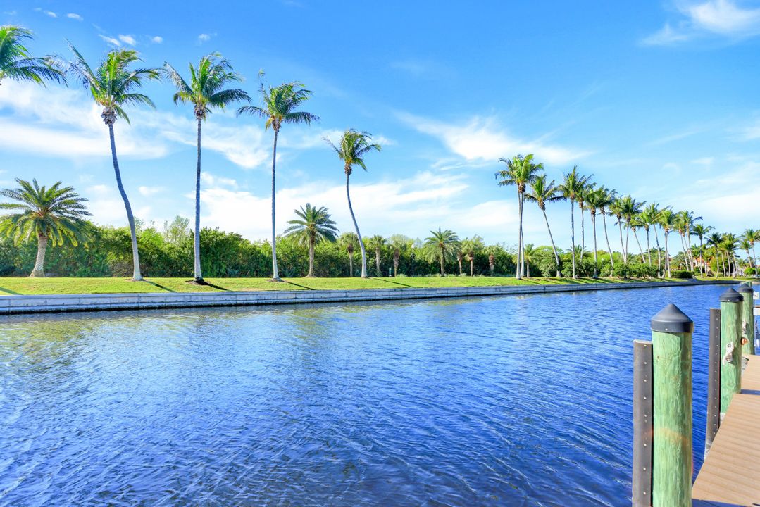 2030 El Dorado Pkwy W, Cape Coral, FL 33914