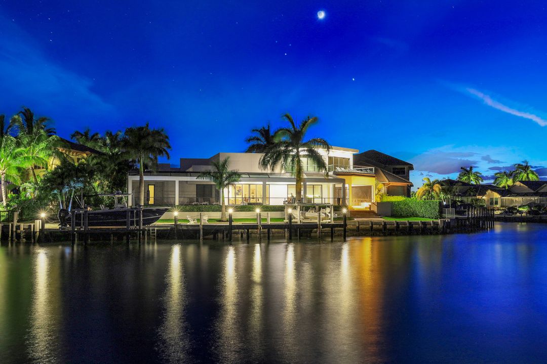 480 Parkhouse Ct, Marco Island, FL 34145