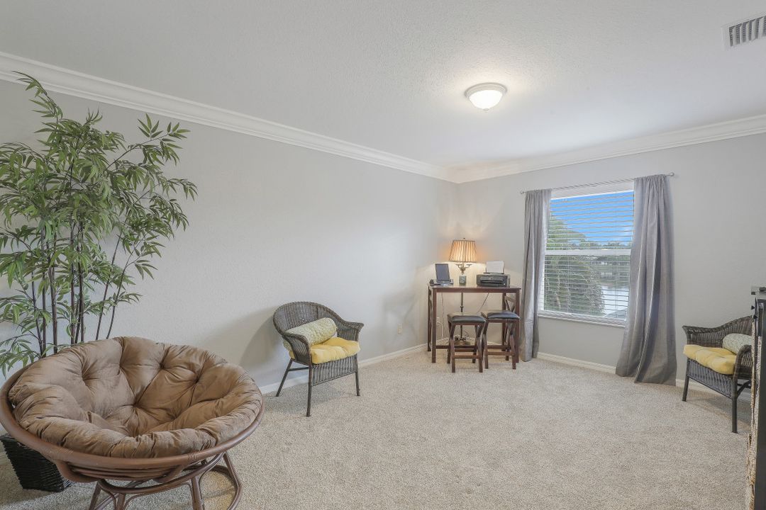 8313 Sumner Ave, Fort Myers, FL 33908