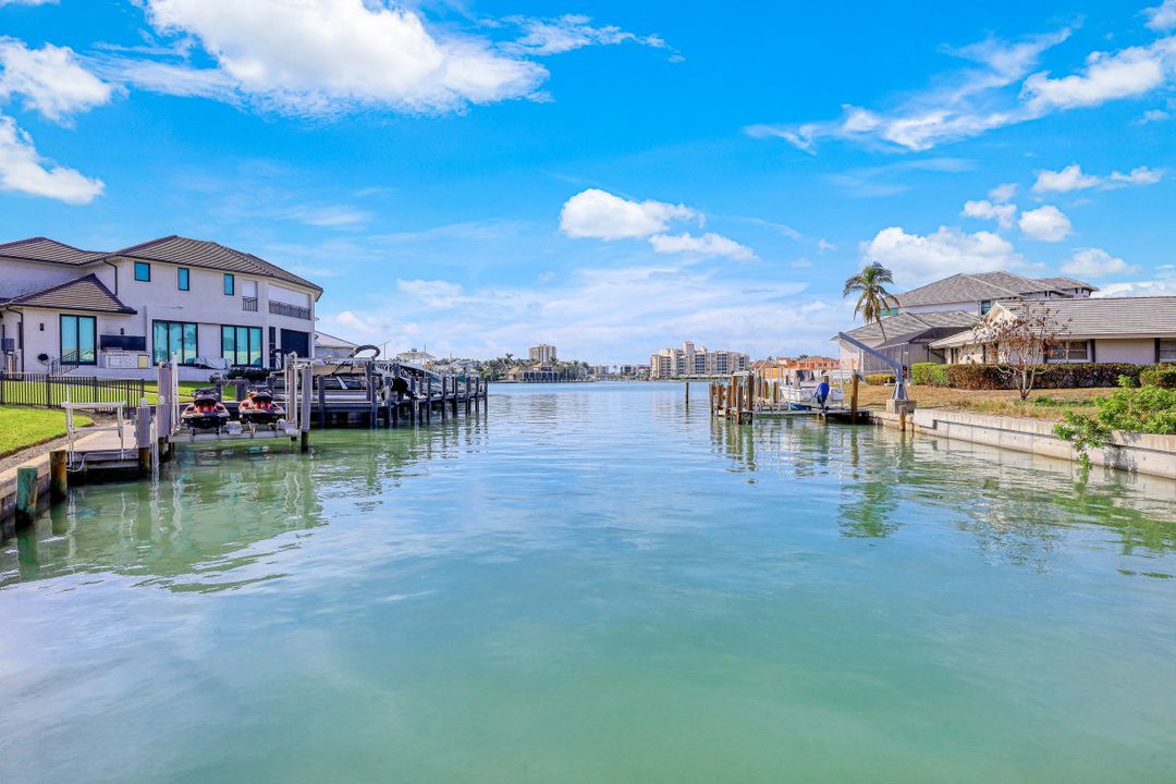 800 Arcadia Ct, Marco Island, FL 34145