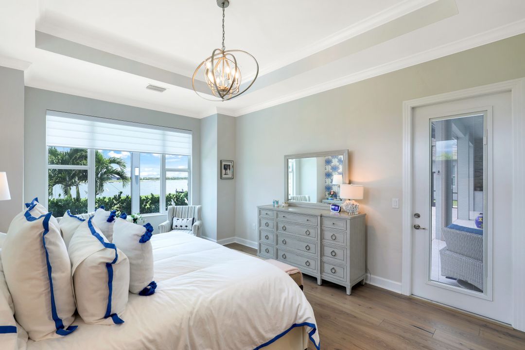 18389 WildBlue Blvd, Fort Myers, FL 33913