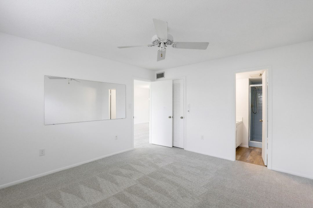 200 Turtle Lake Ct #303, Naples, FL 34105