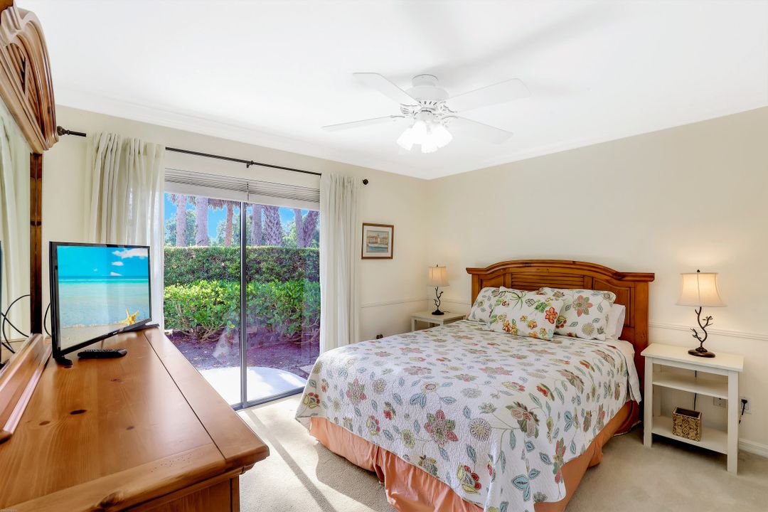 12703 Hunters Ridge Dr, Bonita Springs, FL 34135