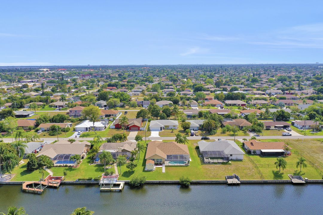 1429 SE 17th St, Cape Coral, FL 33990