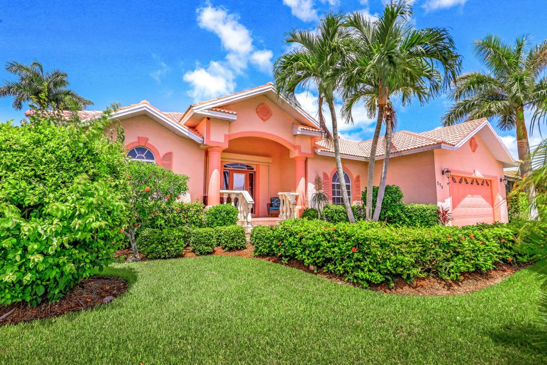 220 Beachcomber St, Marco Island, FL 34145