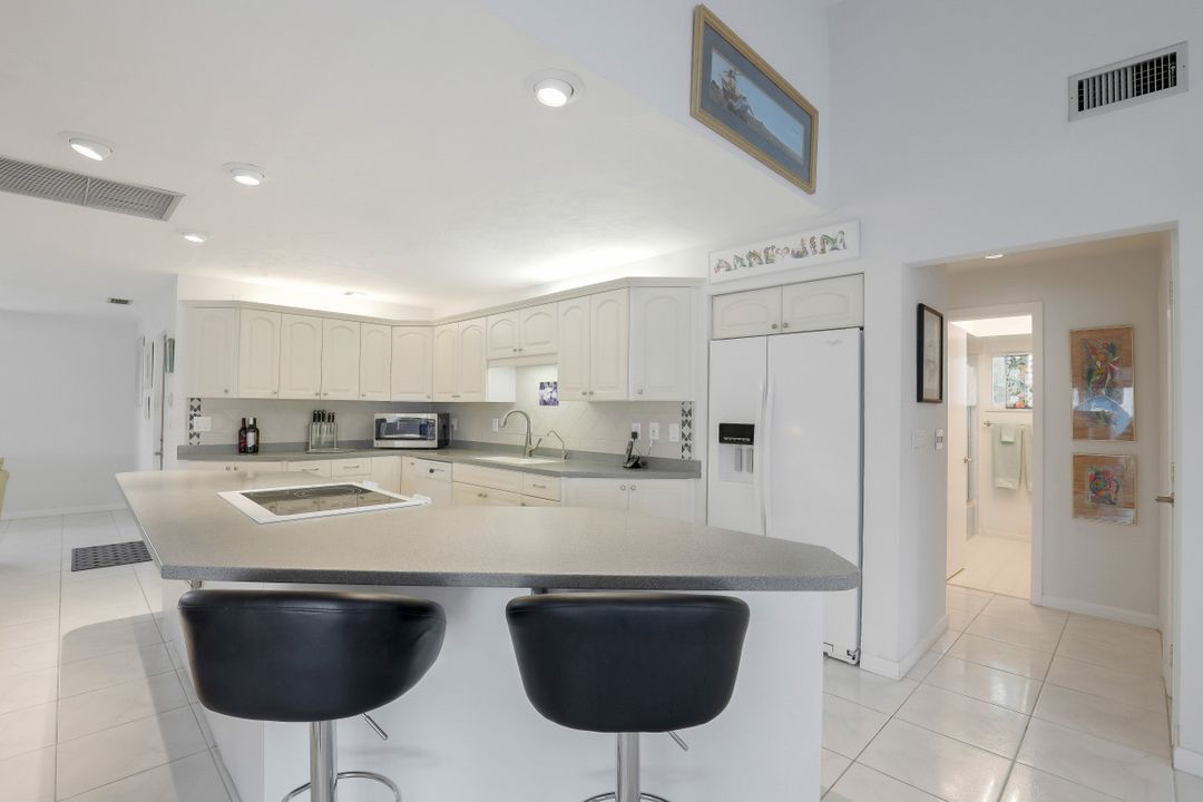1923 SE 36th Terrace, Cape Coral, FL 33904