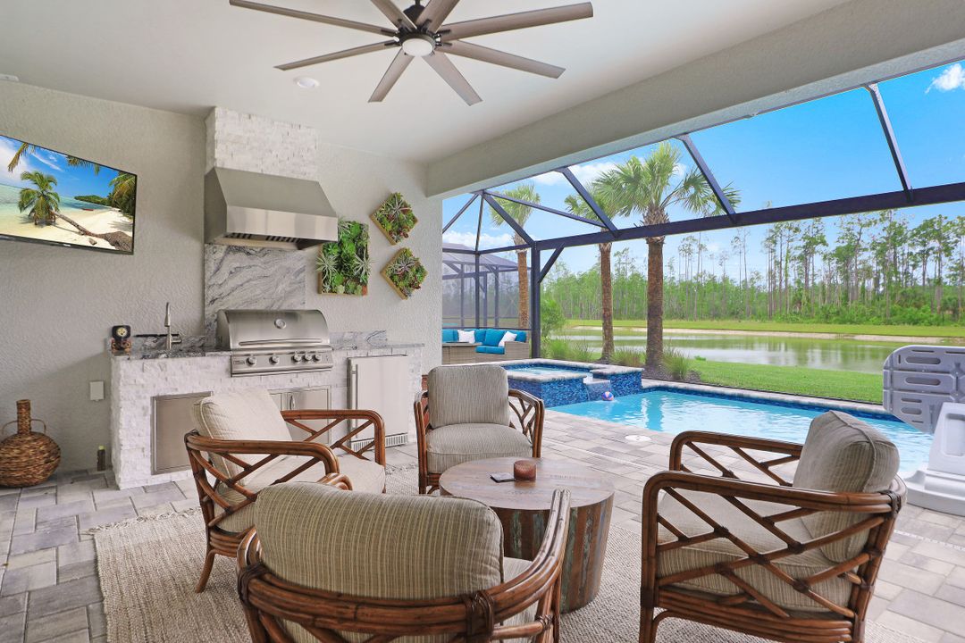 19332 Aqua Shore Dr, Fort Myers, FL 33913