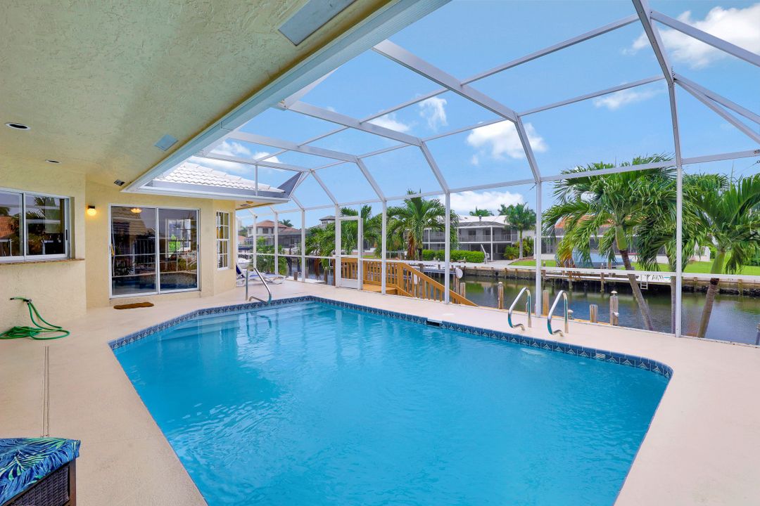 1130 Lighthouse Ct, Marco Island, FL 34145