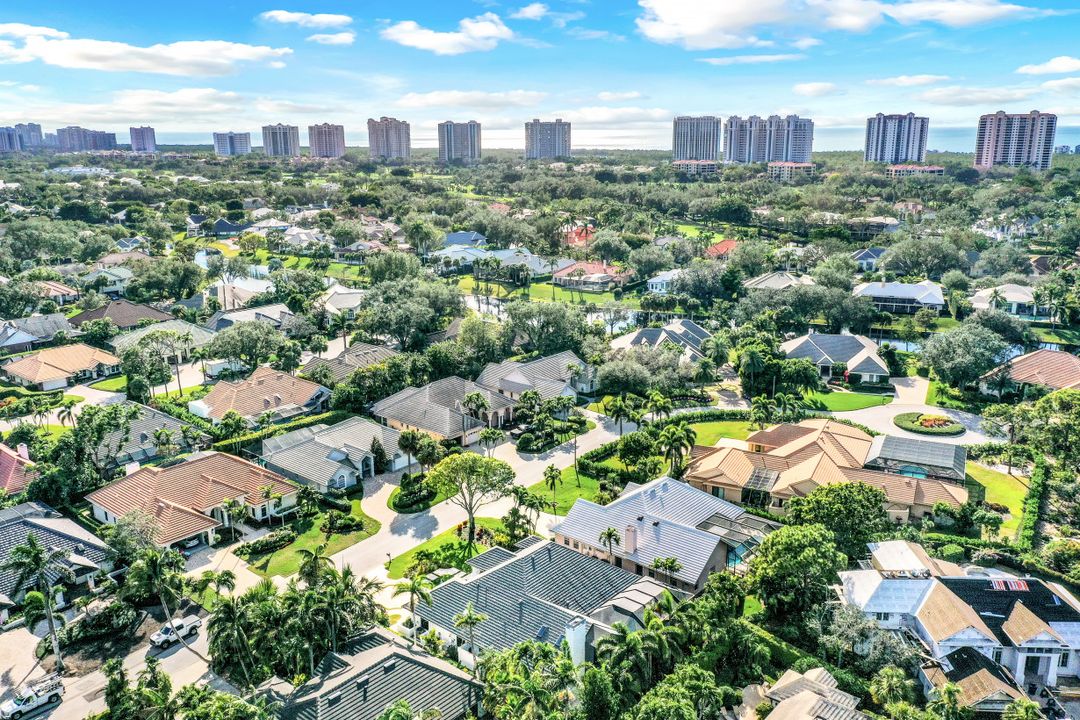 713 Shadow Lake Ln, Naples, FL 34108