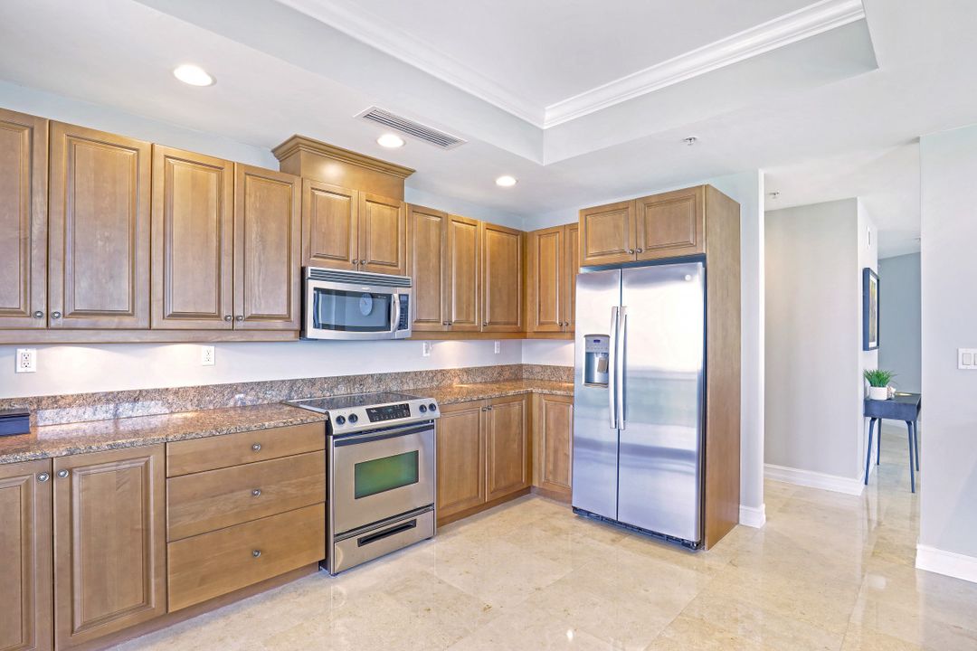 4951 Bonita Bay Blvd #2205, Bonita Springs, FL 34134