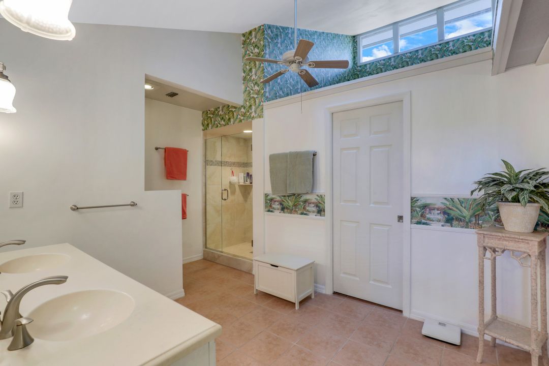 13244 Wedgefield Dr, Naples, FL 34110