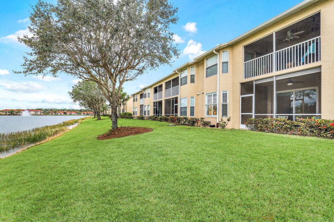 2870 Cypress Trace Cir #1713, Naples, FL 34102