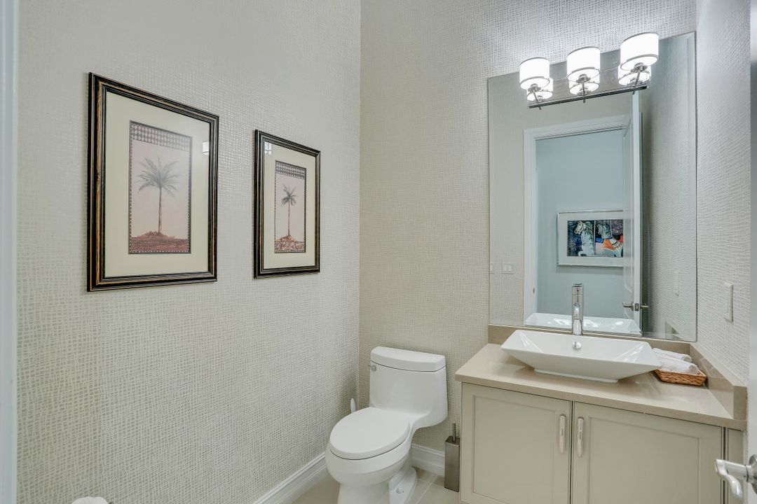 9105 Esplanade Blvd, Naples, FL 34119