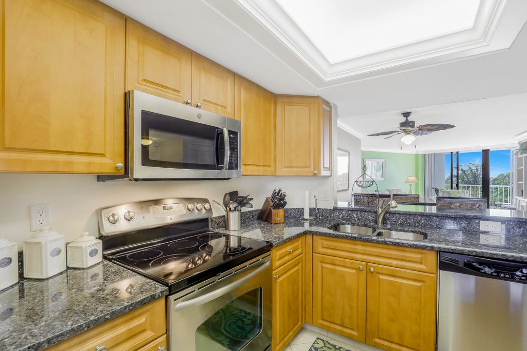 440 Seaview Ct #301, Marco Island, FL 34145