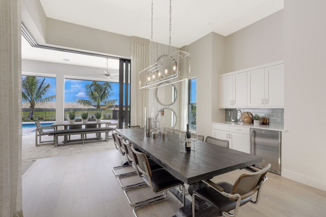 10461 Trevi Isle Way, Miromar Lakes, FL 33913