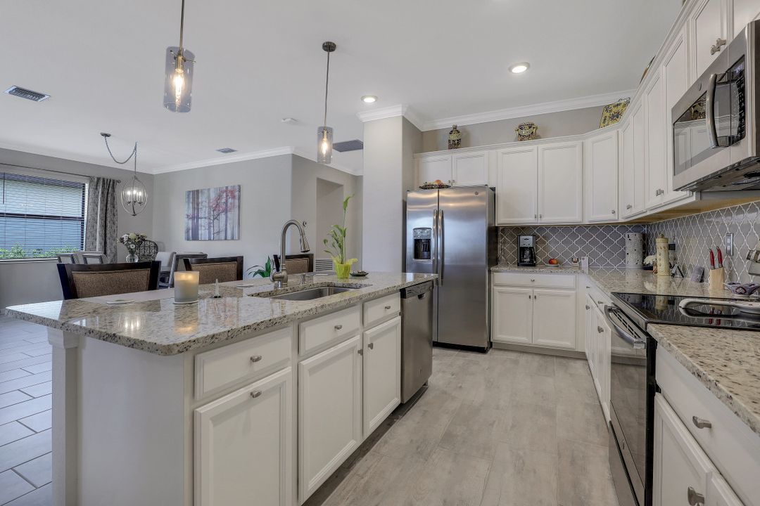 19875 Beverly Park Rd, Estero, FL 33928