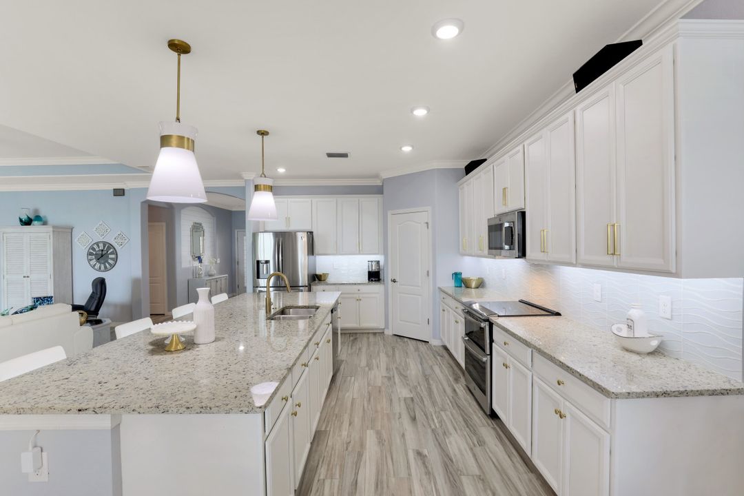 16479 Bonita Landing Cir, Bonita Springs, FL 34135