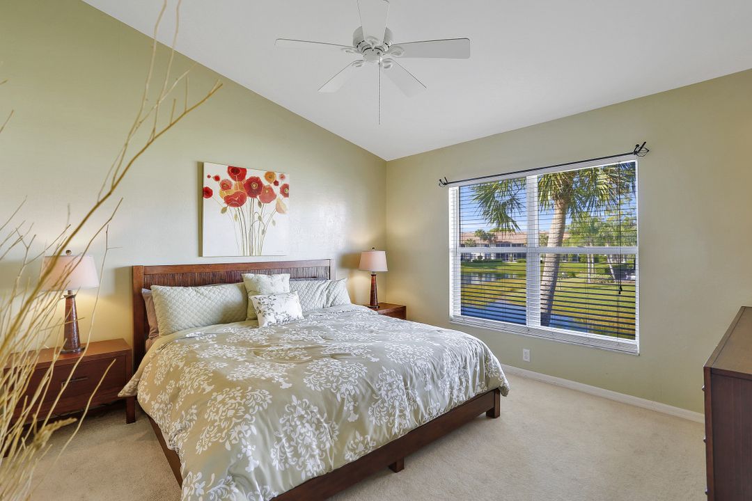 5100 Cedar Springs Dr #204, Naples, FL 34110