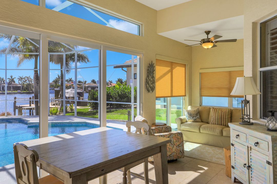 1900 Lagoon Ln, Cape Coral, FL 33914