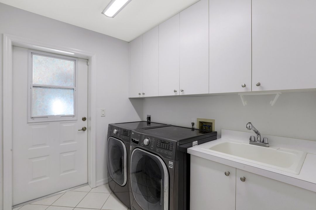 26890 Nicki J Ct, Bonita Springs, FL 34135