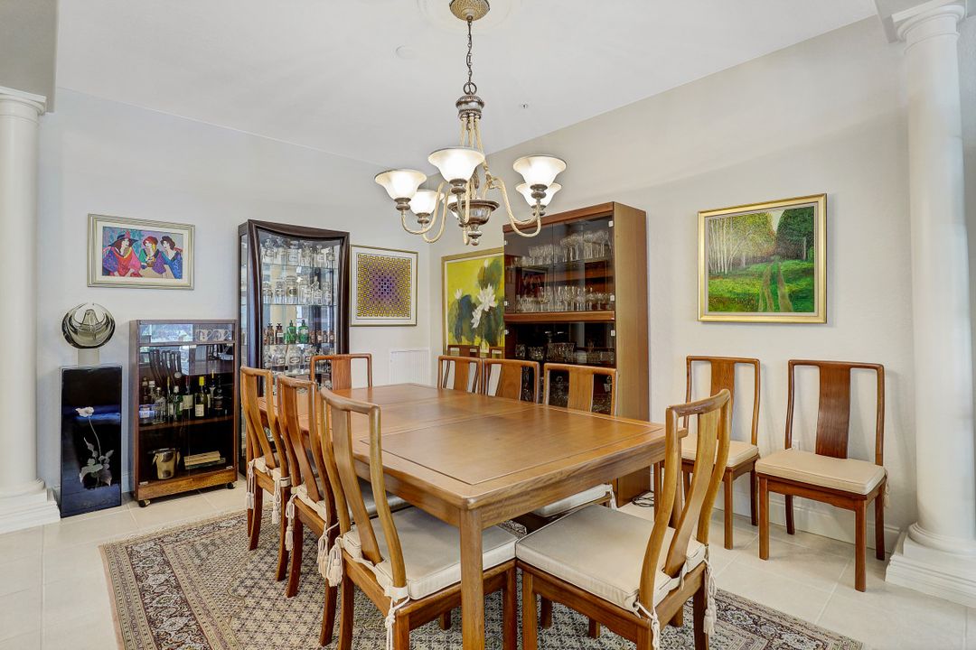 4600 Winged Foot Ct #104, Naples, FL 34112